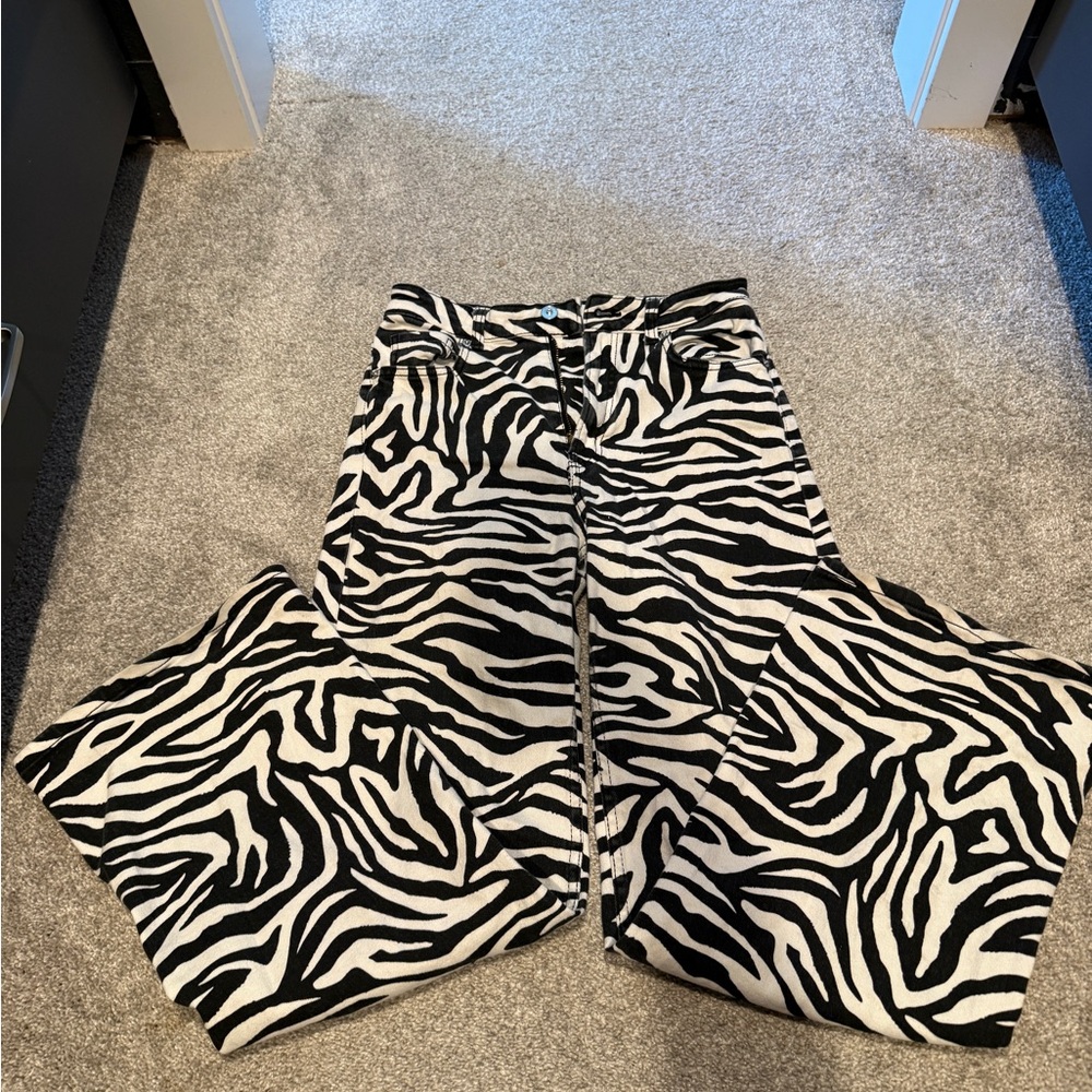 H&M Black and White Zebra Print jeans